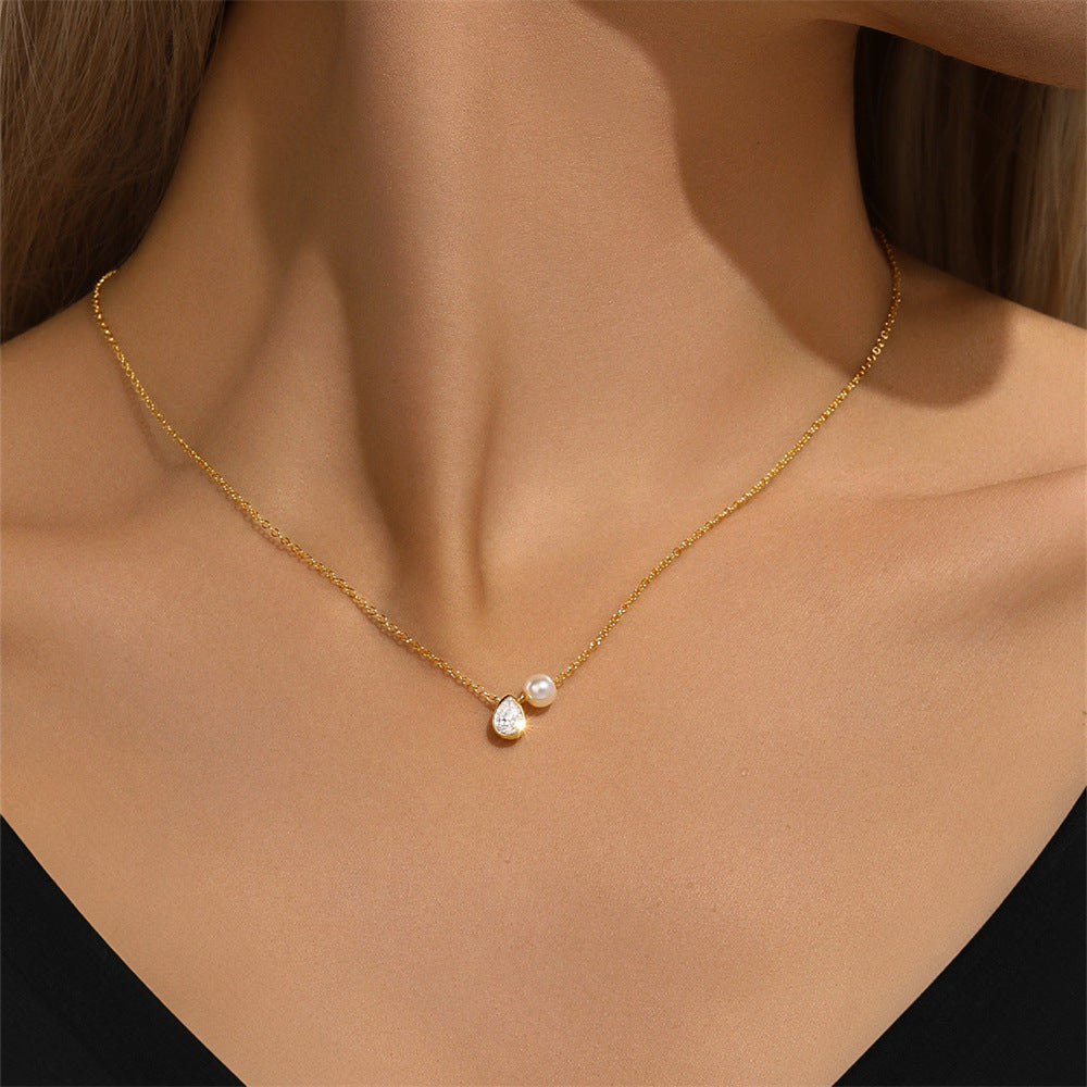 925 Sterling Silver Pearl and Zirconia Pendant Necklace