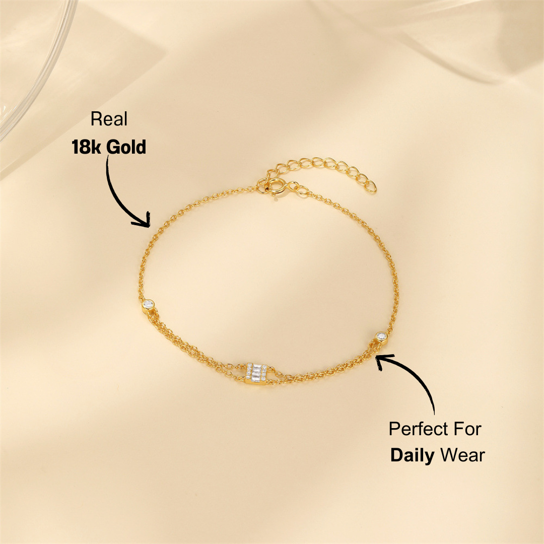 Chic and versatile bracelet with sparkling cubic zirconia and a secure clasp.