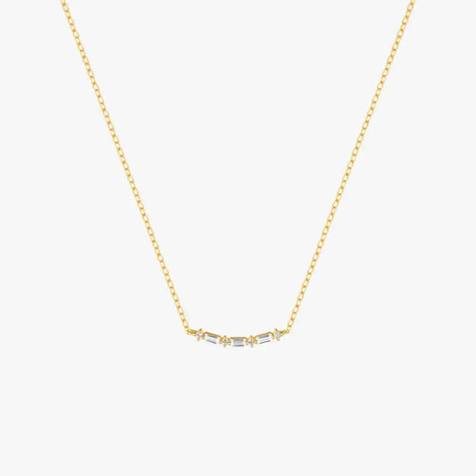 Collier avec pendentif carré en zircon à une rangée 