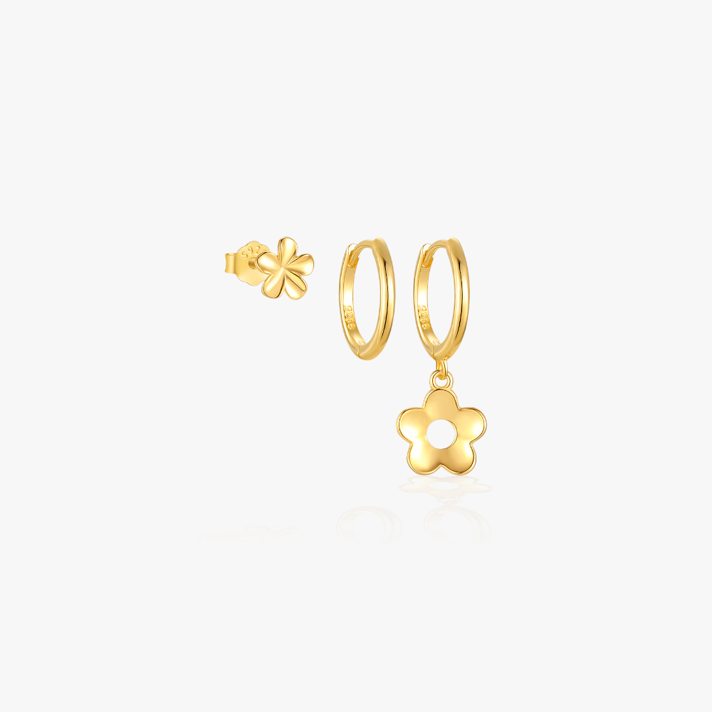 S925 gold flower earrings hoops in a minimalist design, perfect for trendy and stylish women.