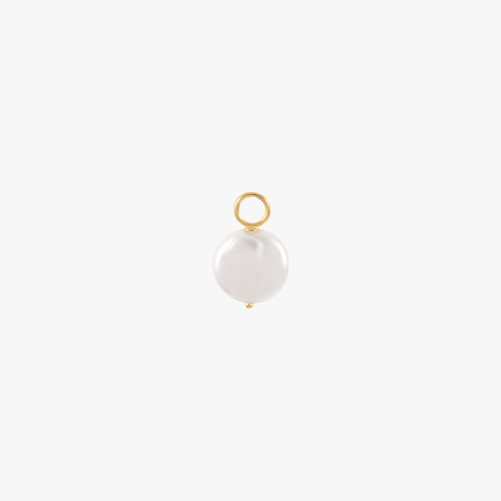  A gold charm with a pearl.