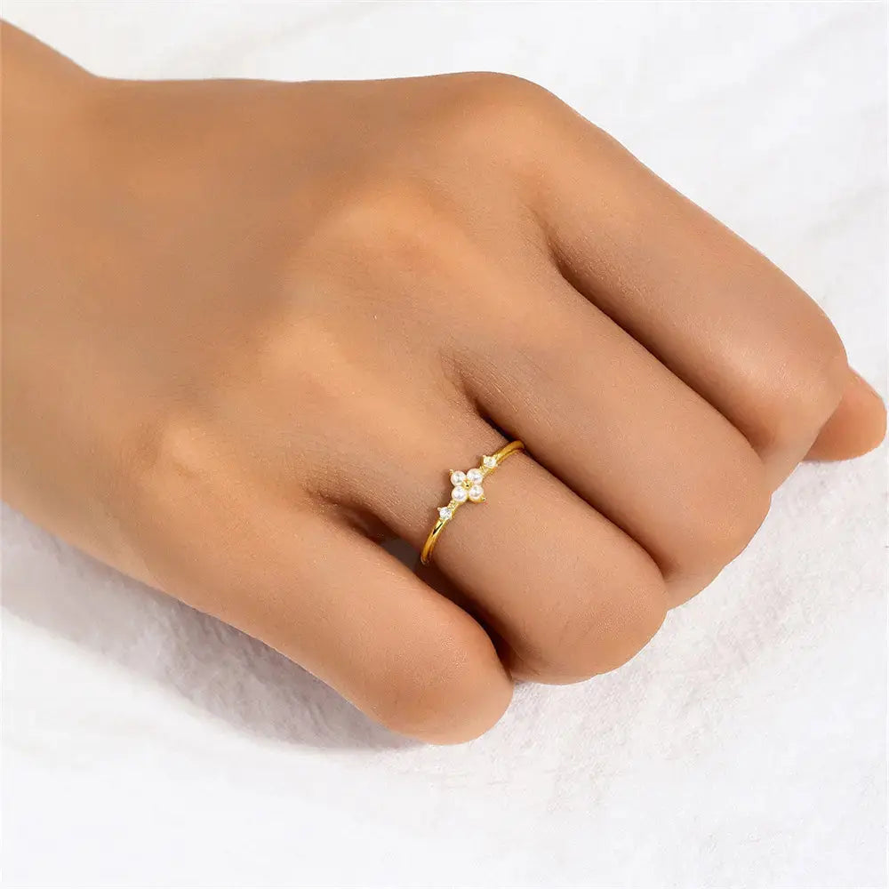 Delicate Pearl Four-Leaf Clover Ring