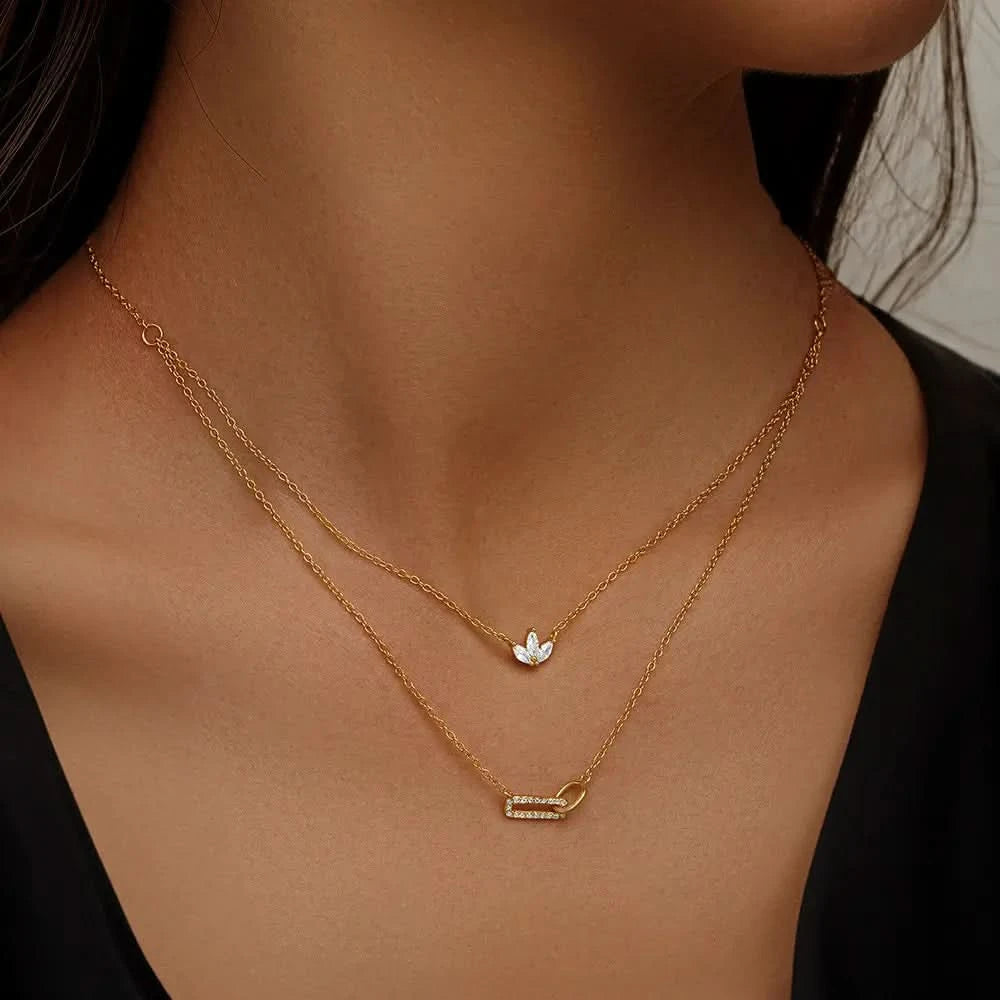 Double Halo Zircon Necklace