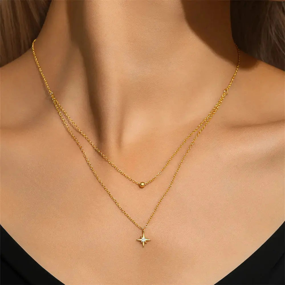 Collier avec pendentif étoile à double couche 