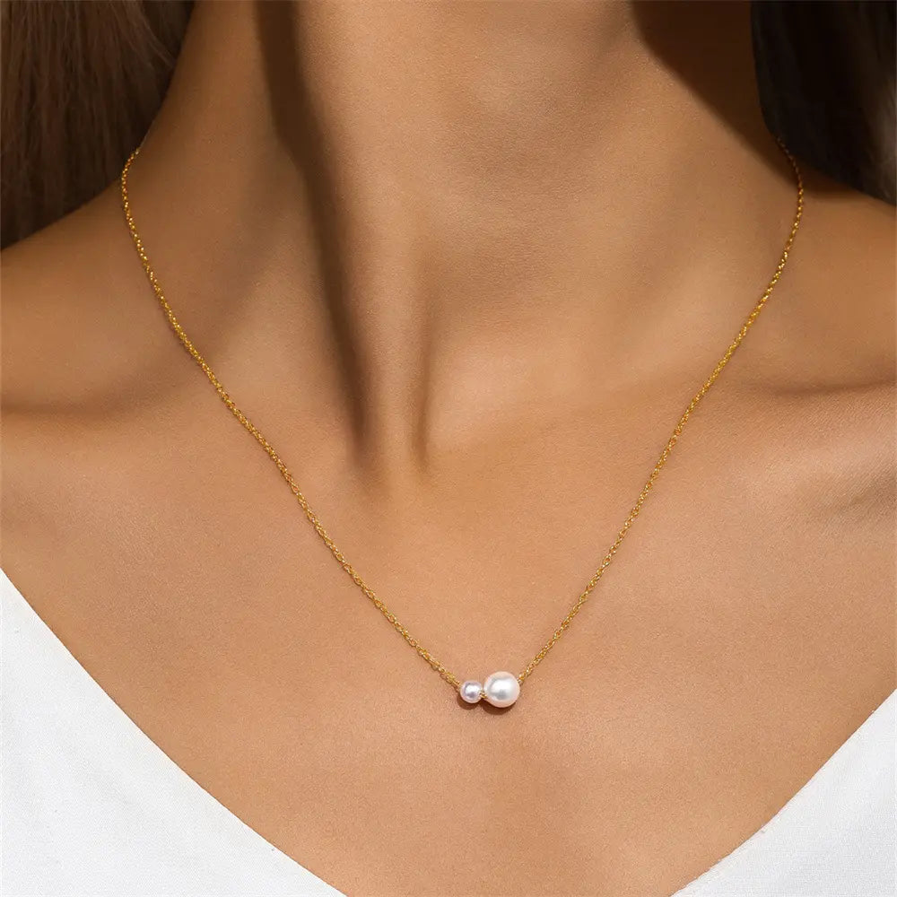 Duo Pearl Pendant Necklace